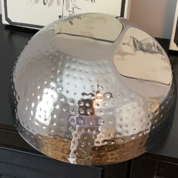 Contemporary Stainless Steel Bowl - Picture 5 of 6